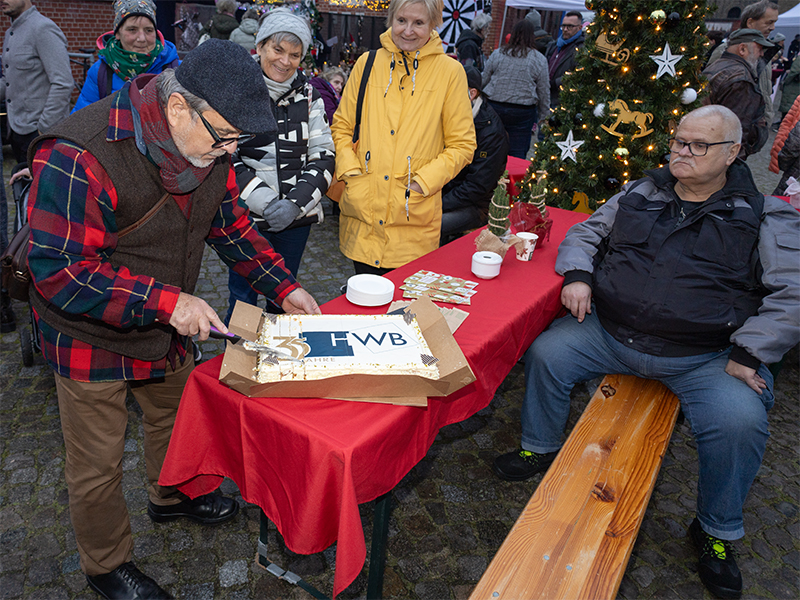 19.12.2025 // Weihnachtsmarkt zum 35. HWB-Geburtstag
